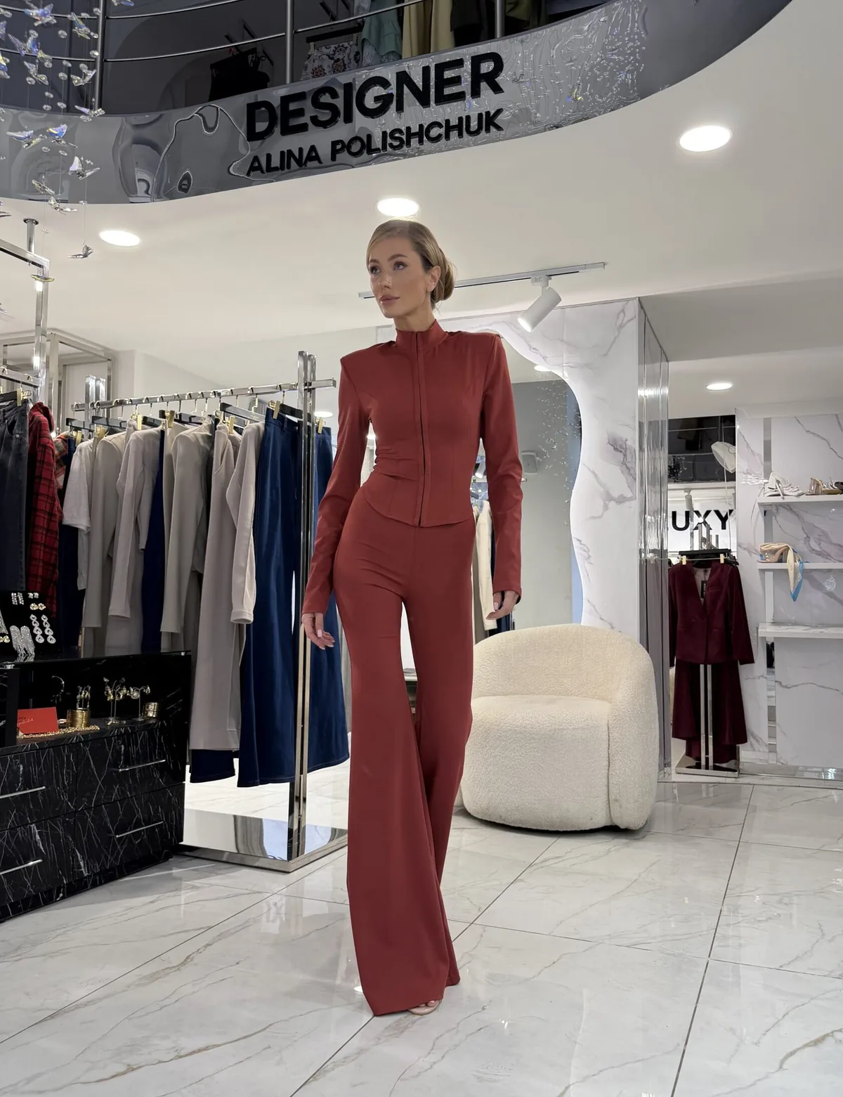 Suit Garden