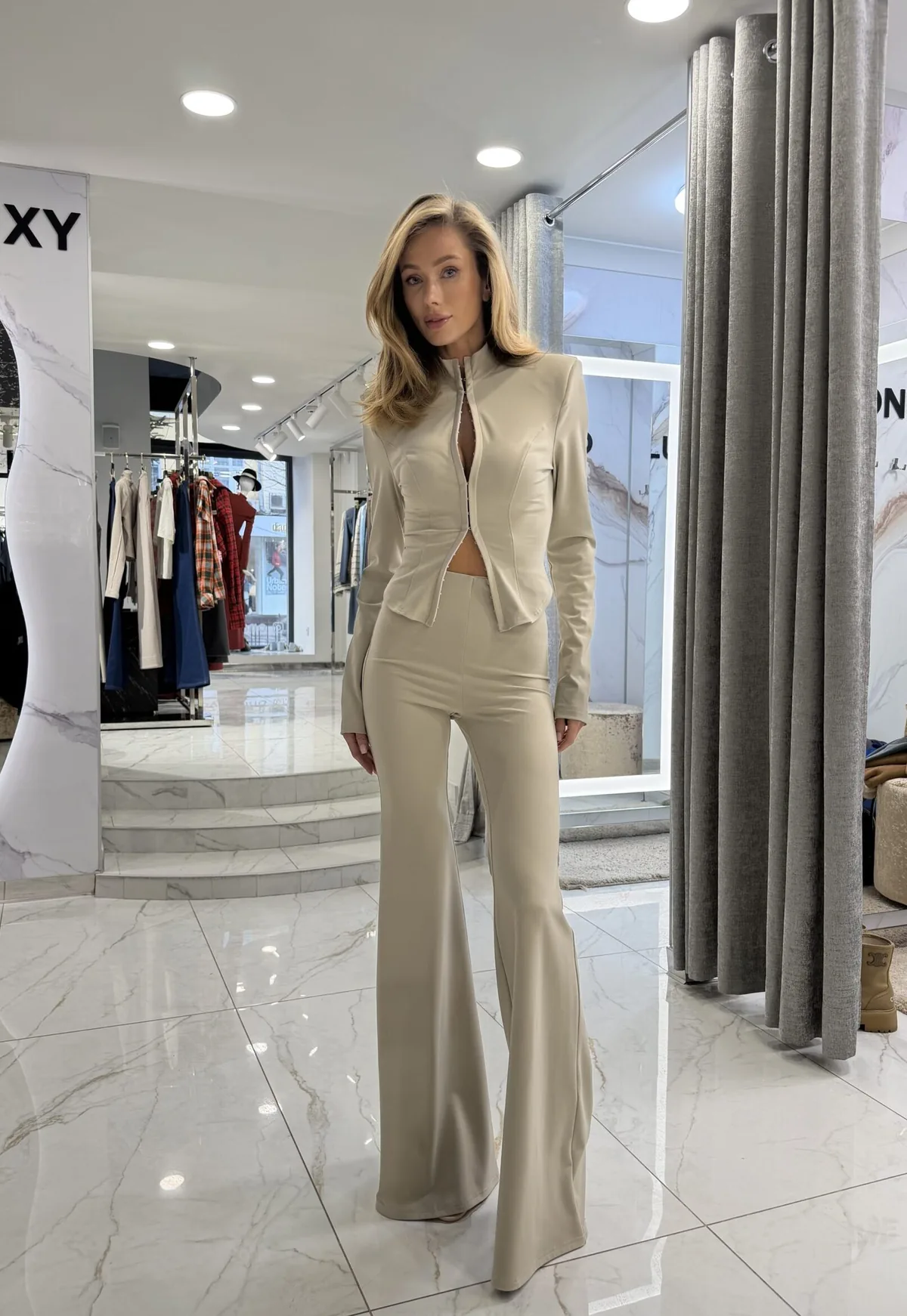 Suit garden